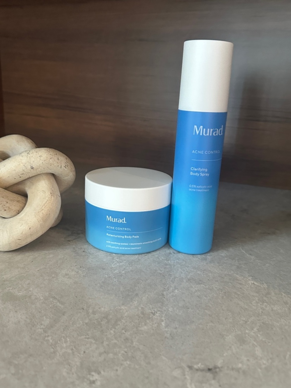 Murad Acne Control Set in Blue and White